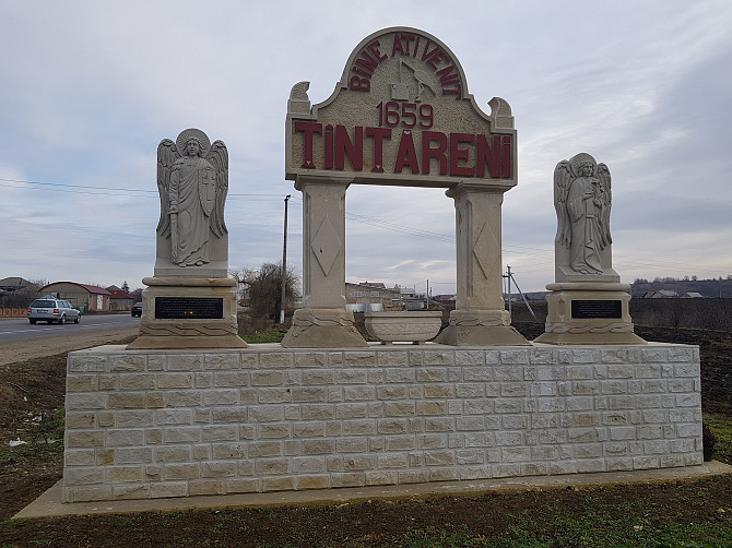 Monumente și Răstigniri din piatră de Cosăuți - изображение 1