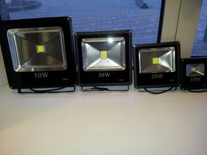 Прожекторы LED 10W - imagine 1