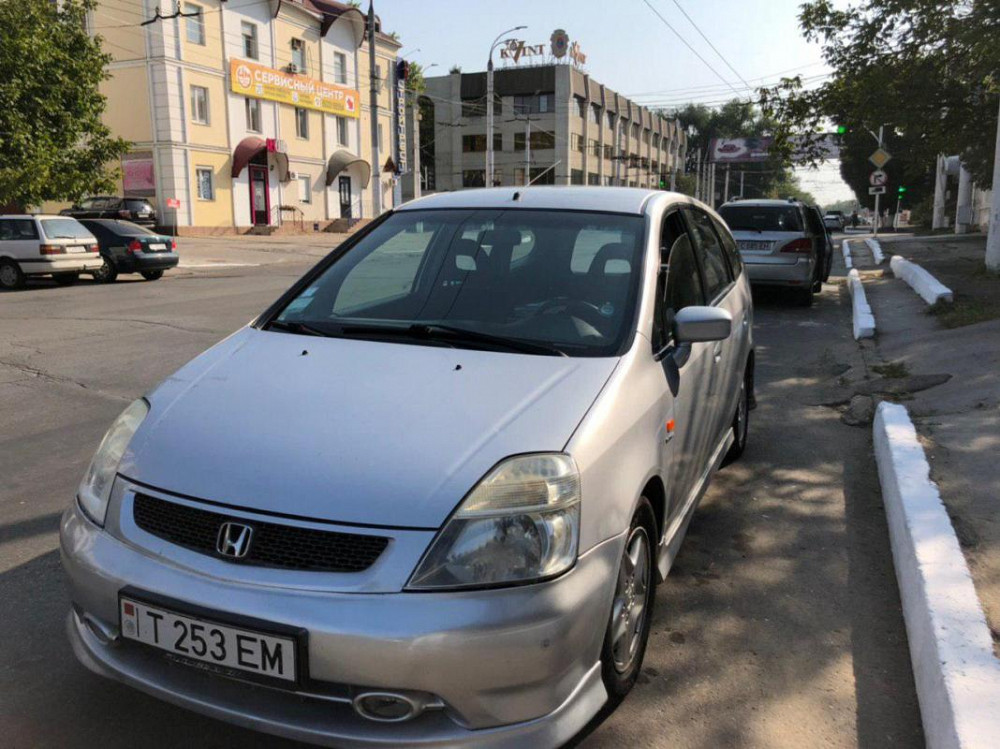Авто бу в Молдавии. Продажа машин в Кишиневе 999. Аренда авто в Кишиневе.