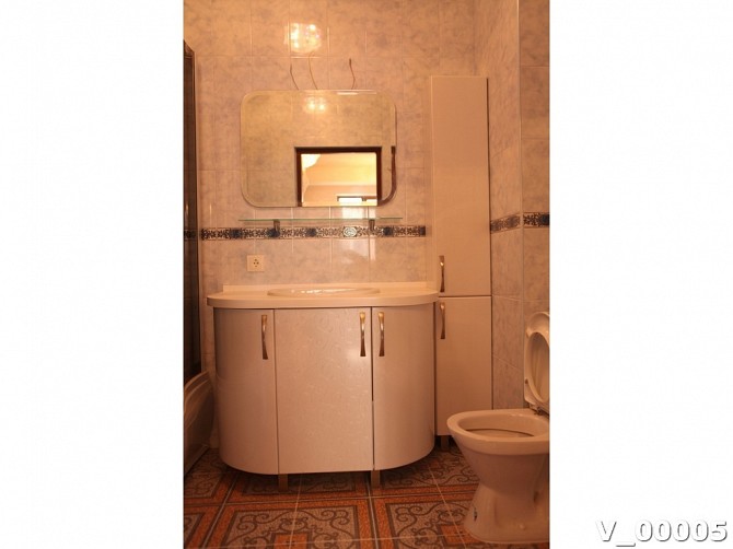 Качественная и дорогая мебель в ванную комнату. - изображение 1